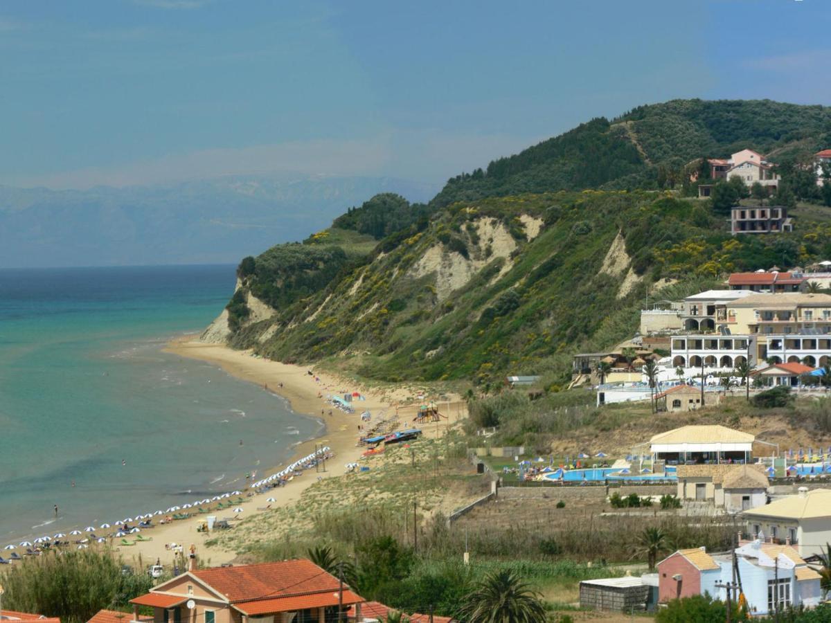Villa Quietude 阿吉欧史芬尼 外观 照片